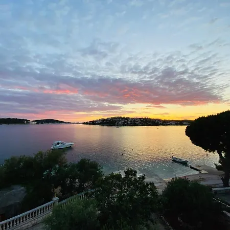 Apartmani-joe * Podglavica