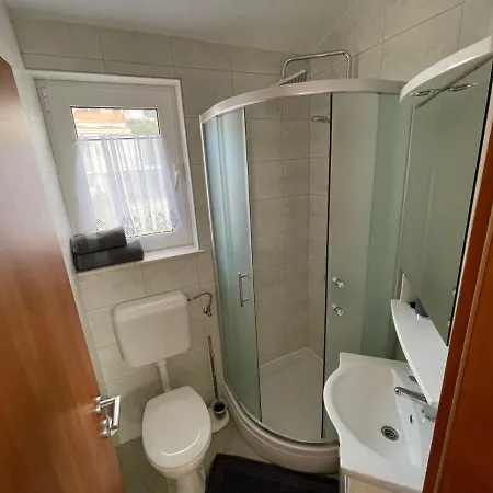 Apartmani-joe * Podglavica