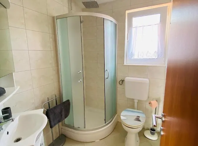 Apartmani-joe * Podglavica